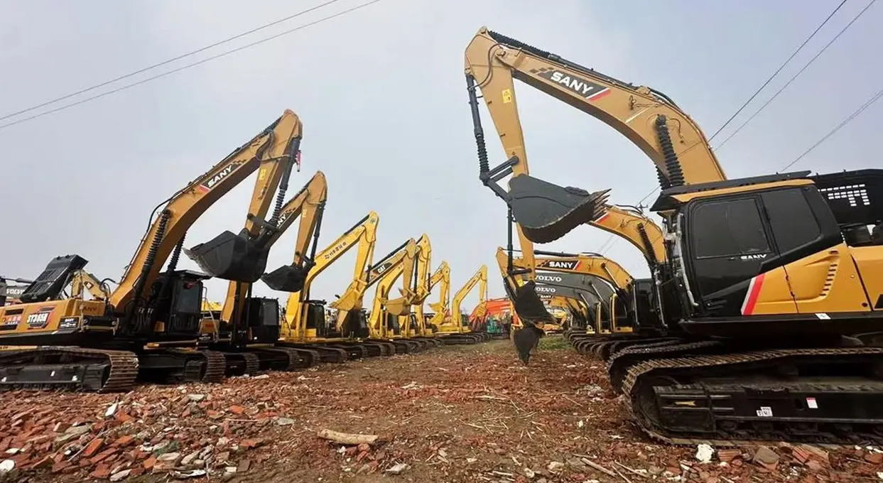 Hydraulic Excavator